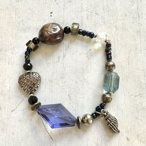 beaded  shell charm bracelet